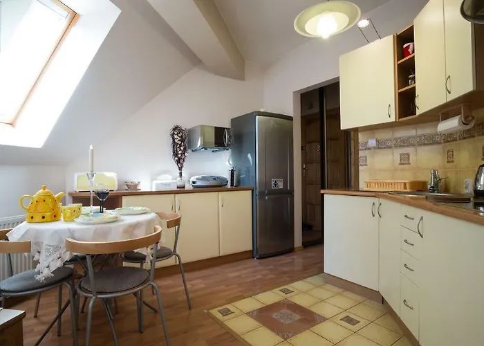 Droga Na Bystre Apartamento